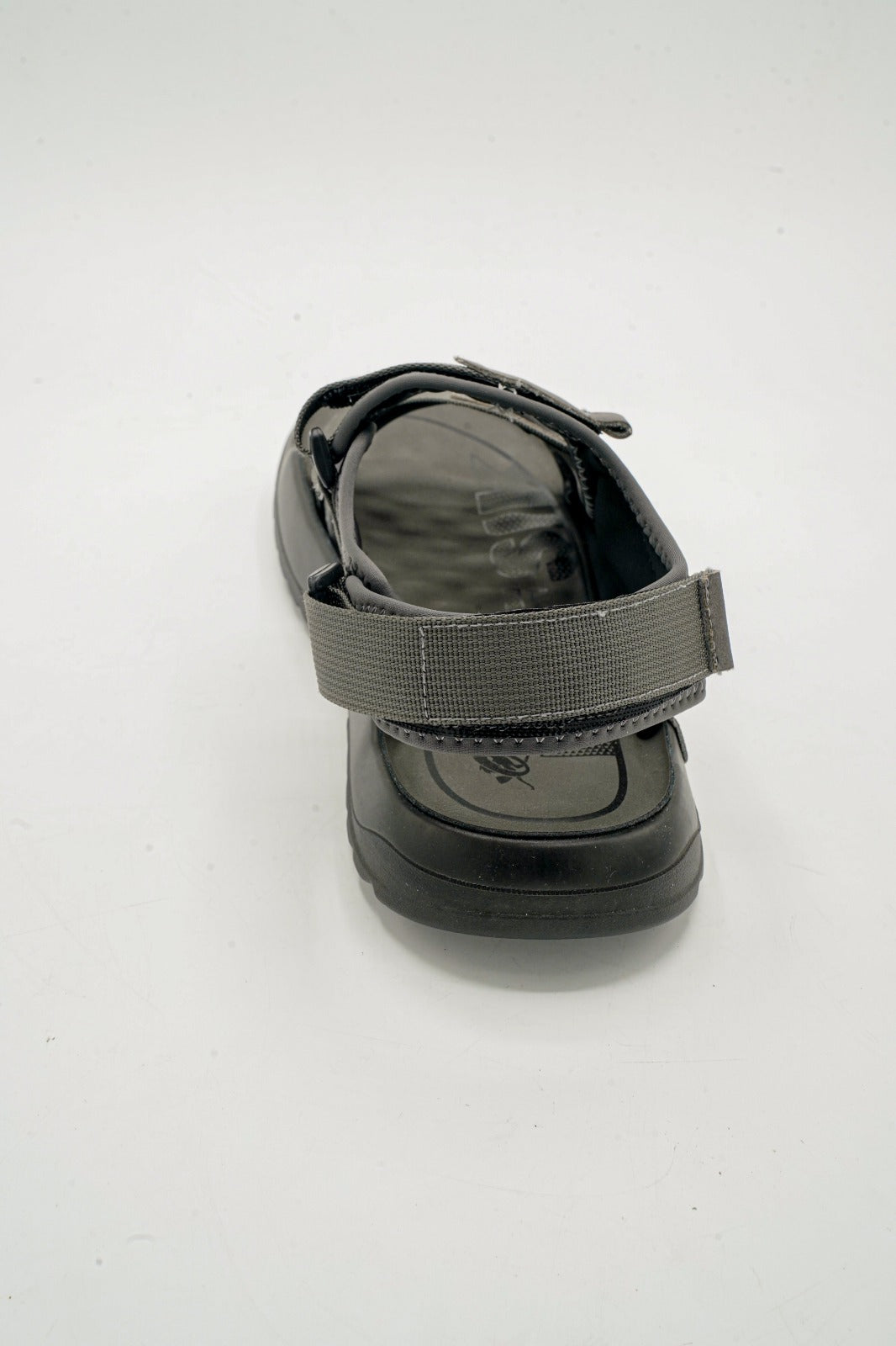 7005-MODEL: Men Imported Soft Luxiourious Sandal
