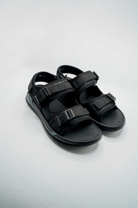 7007-MODEL:Men Luxurious Sandal     (Imported)