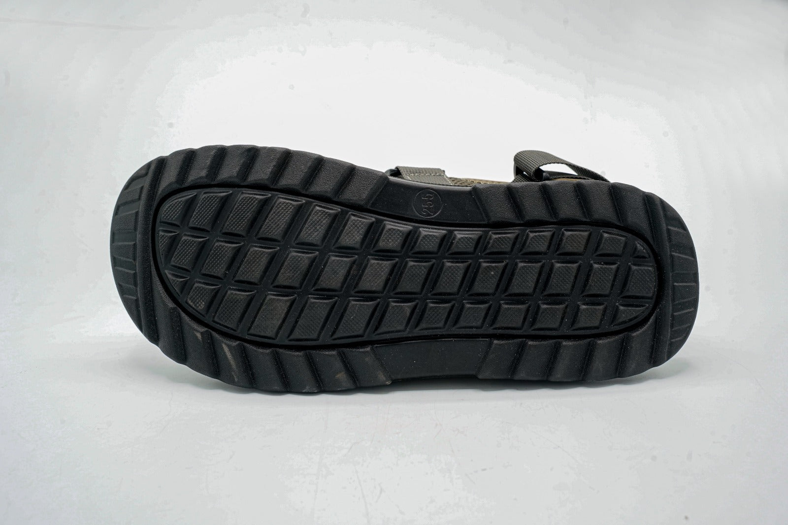 7005-MODEL : Men Soft Luxurious Sandal    (Imported)