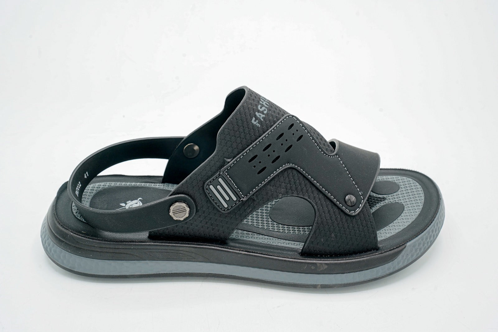 7002-MODEL:Men Soft Chappal Sandal    (Imported)